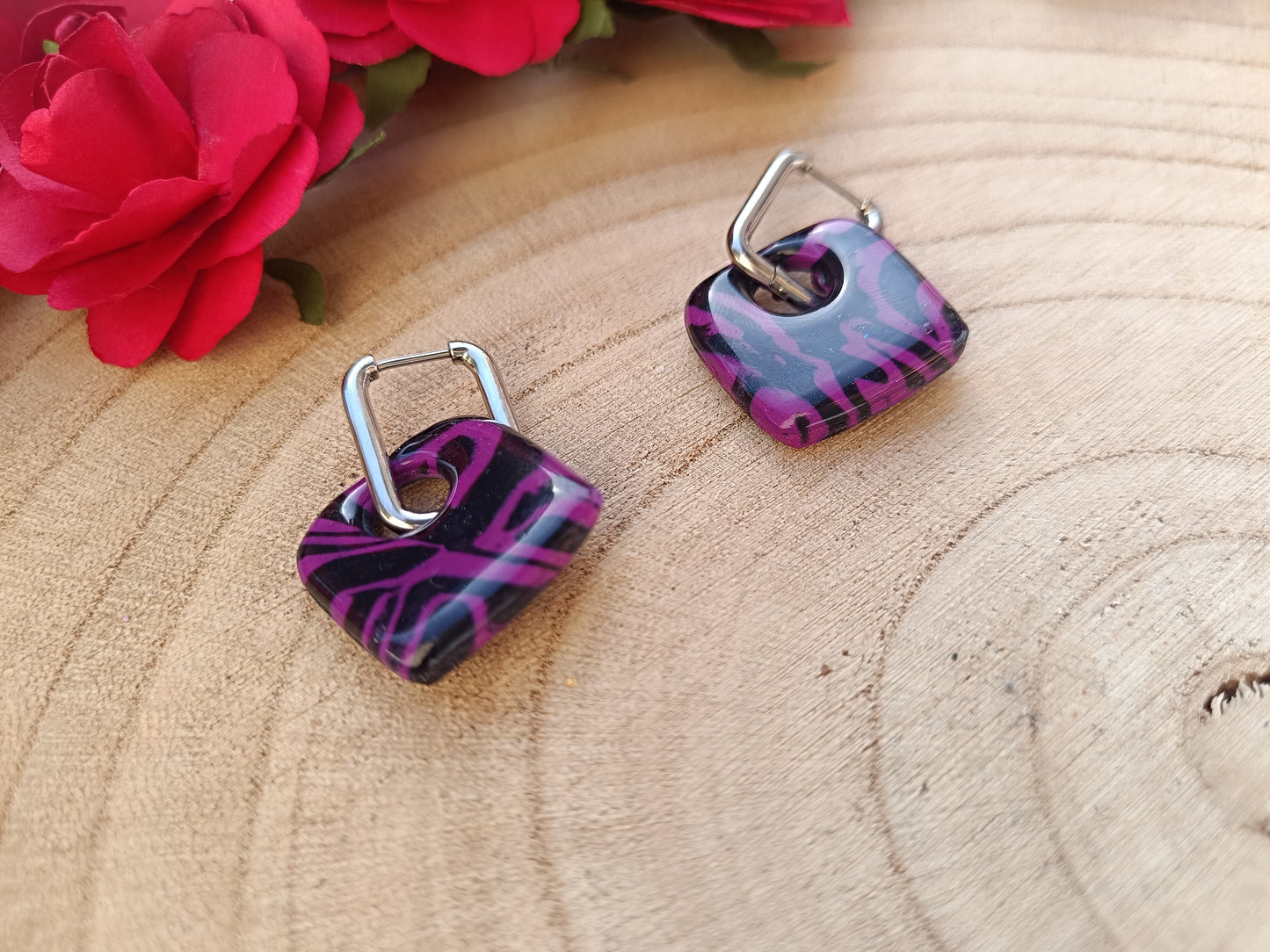 Pampilles " rose " marbré noir et violette