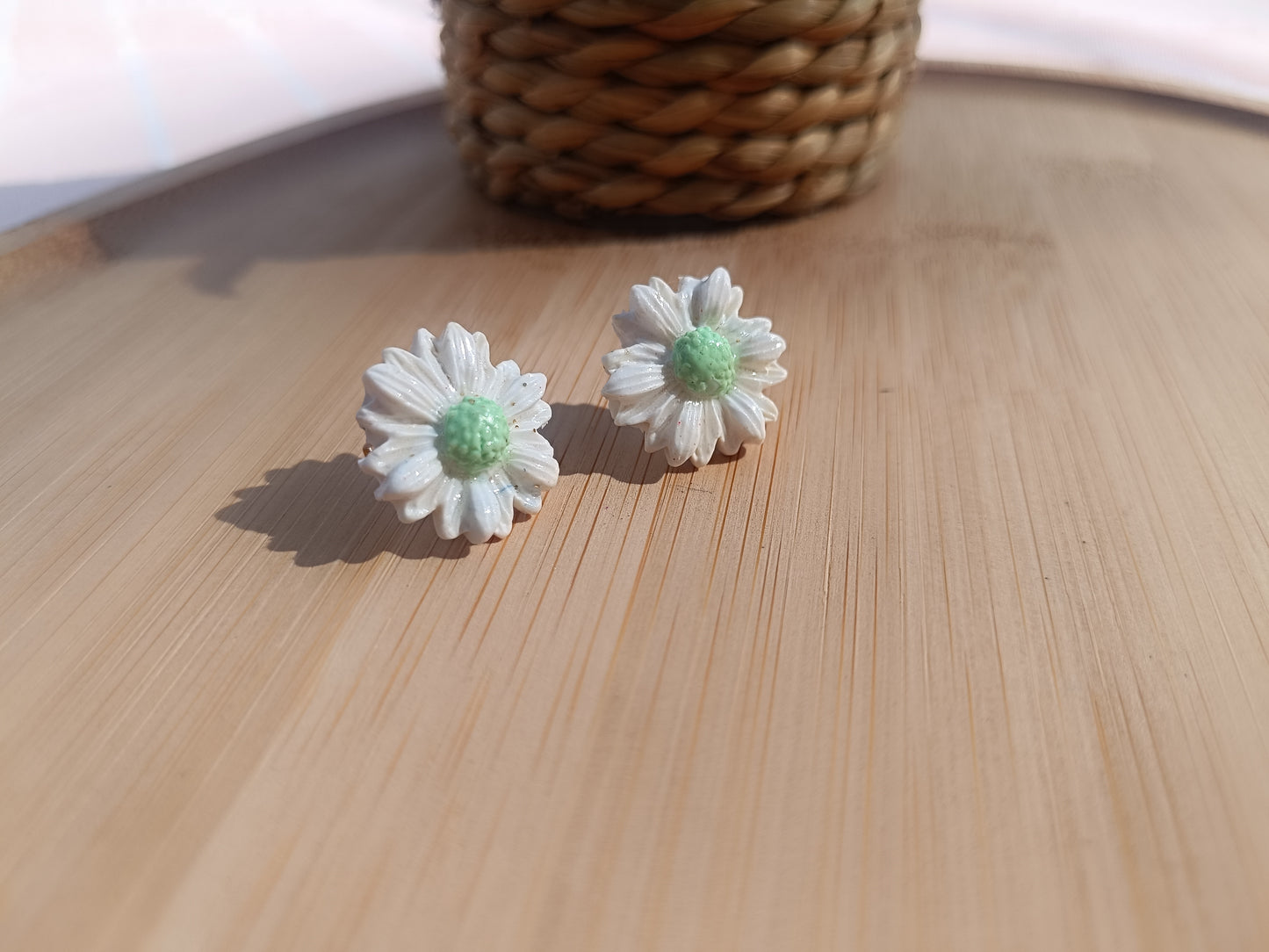 Clous d'oreilles " Rosée menthe "