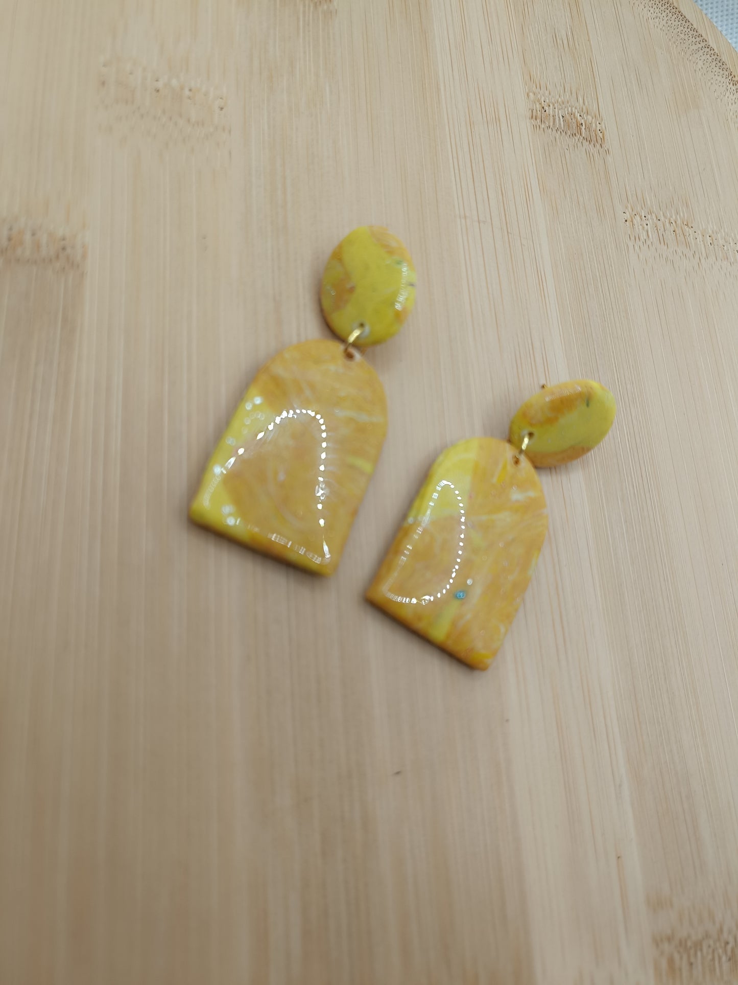 Boucles d'oreilles " Alba " jaune marbré
