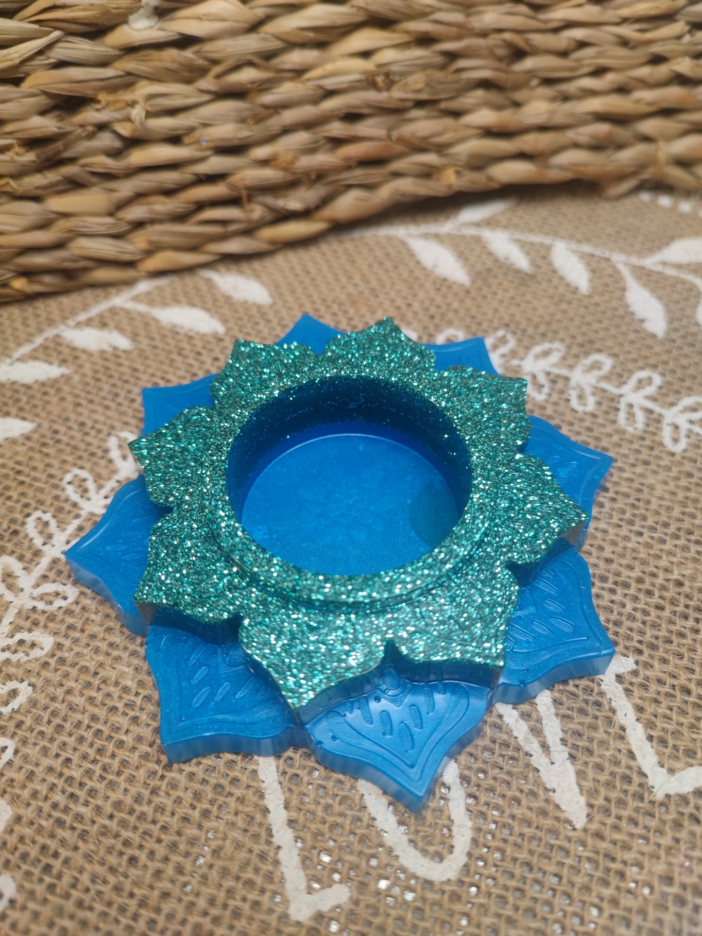 bougeoirs fleur de lotus bleu pailleté résine epoxy