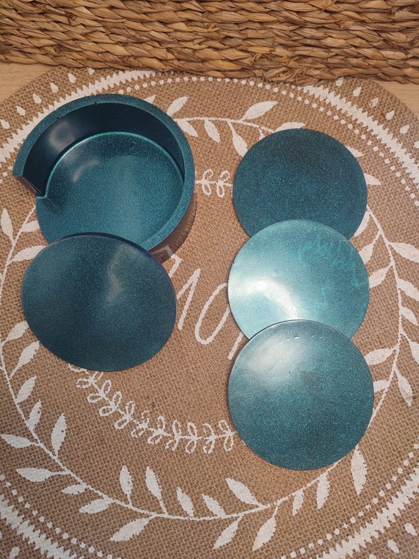 dessous de verre bleu caméléon en résine epoxy