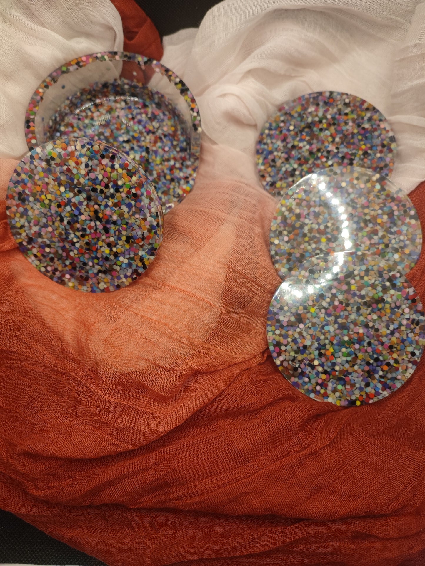 dessous de verre perlé en résine epoxy