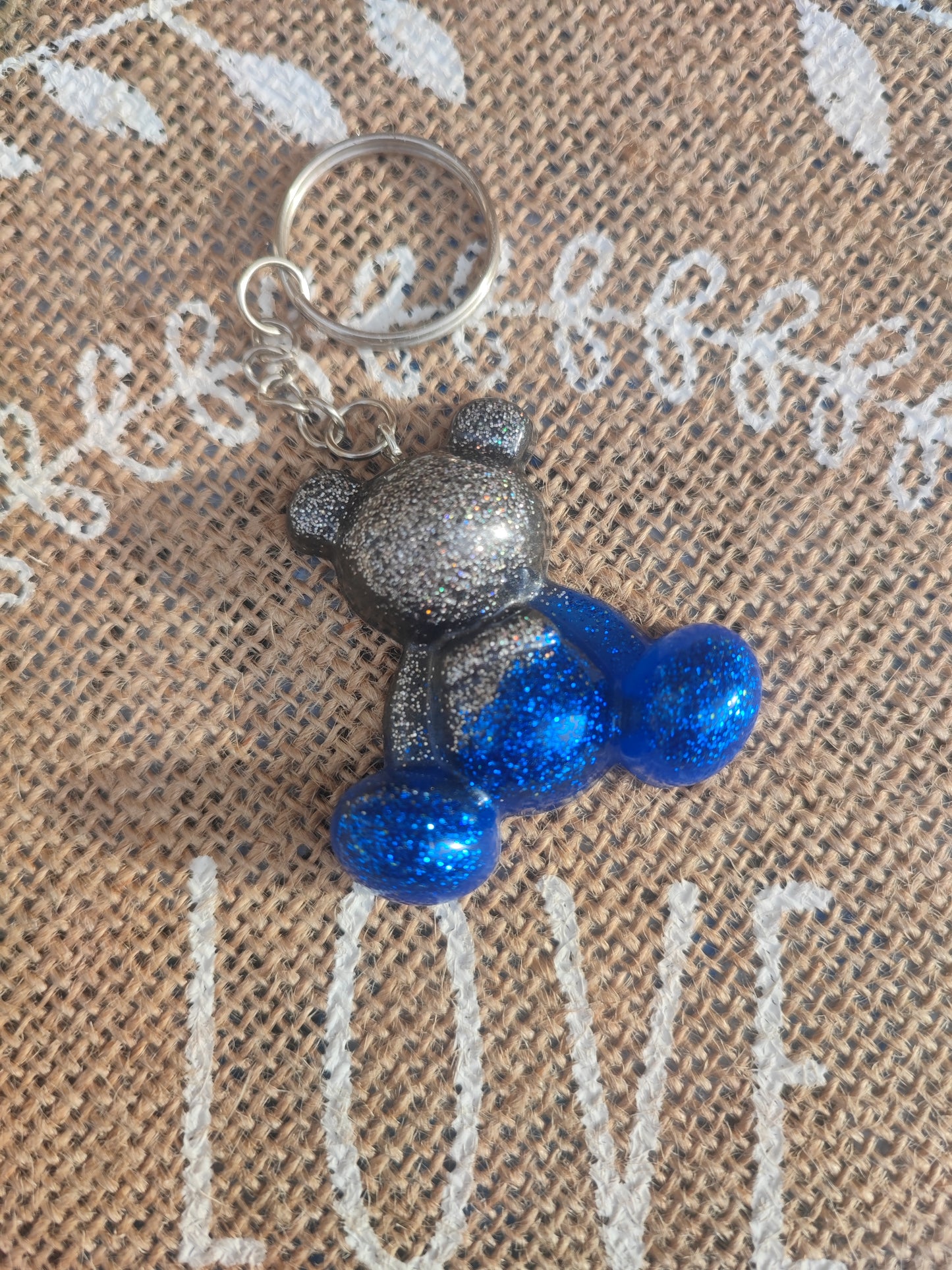 porte clé maman ours bleu et gris pailleté résine epoxy