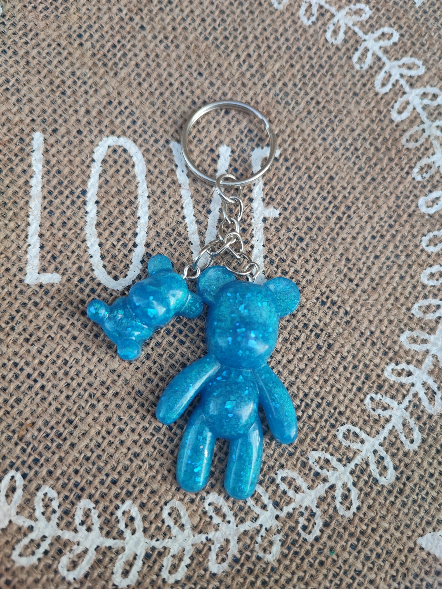 porte clé papa ours bleu holographique avec ourson assorti résine epoxy