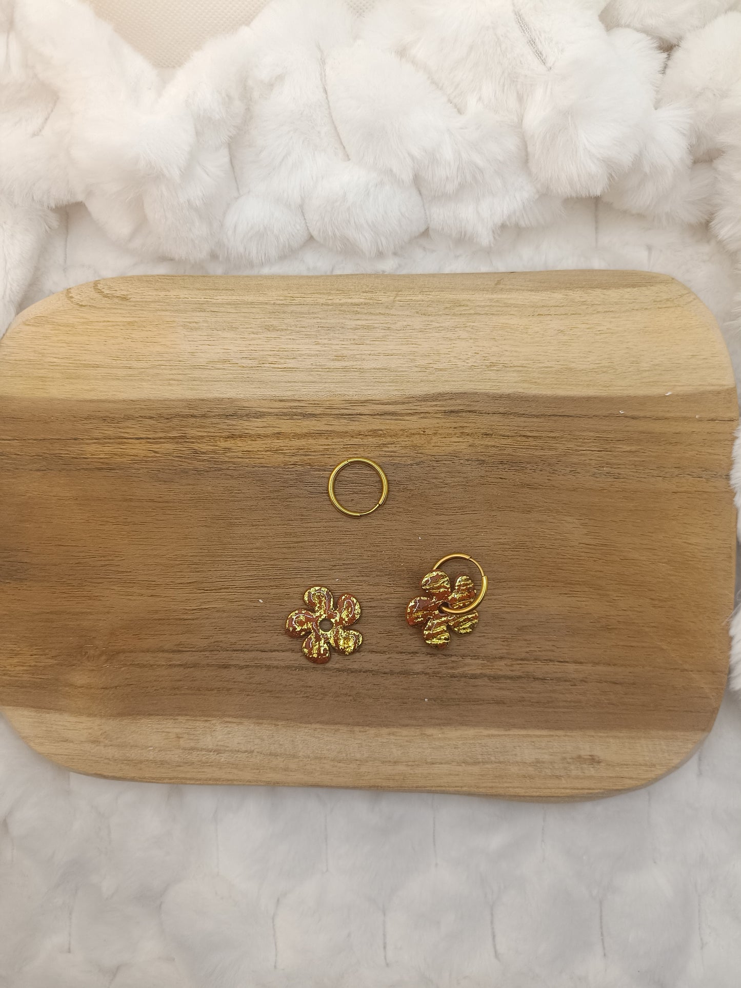 Pampille " dahlia " chocolat terracotta et doré