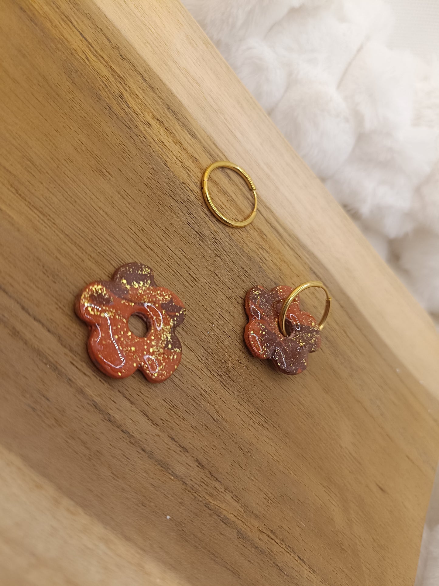 Pampille " Romy " chocolat terracotta et doré