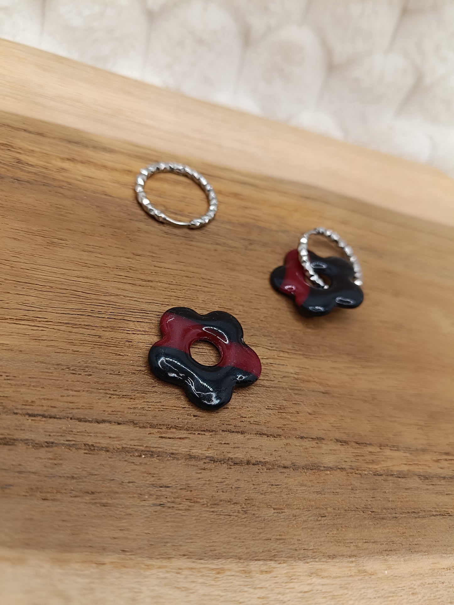 Pampilles " Mya " noir et fuschia translucide