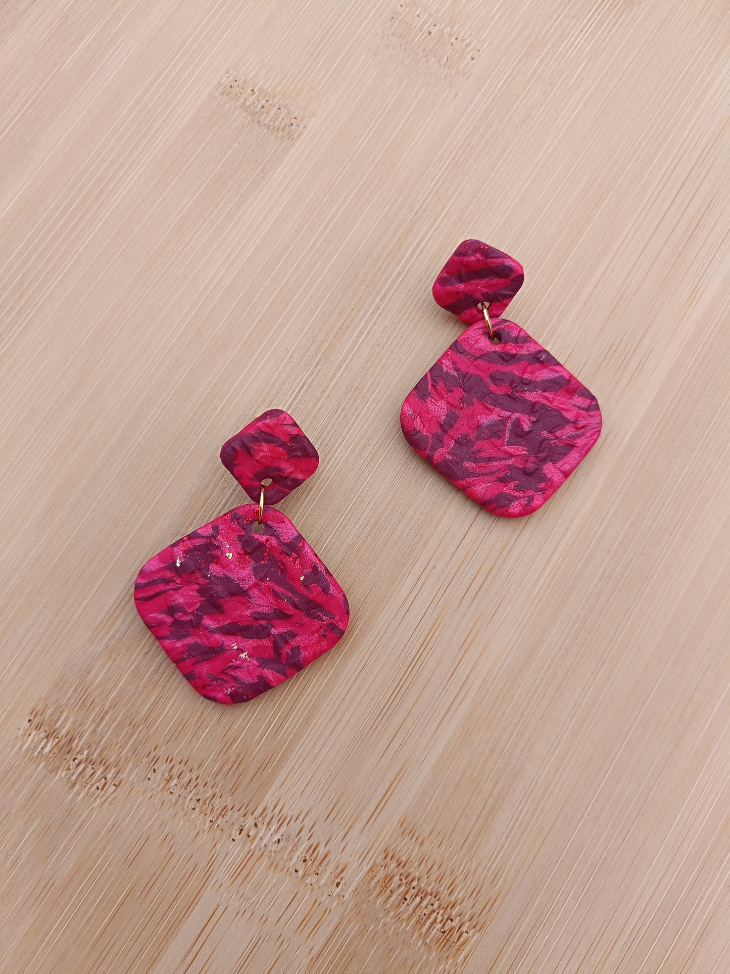 Boucles d'oreilles " alya " rouge