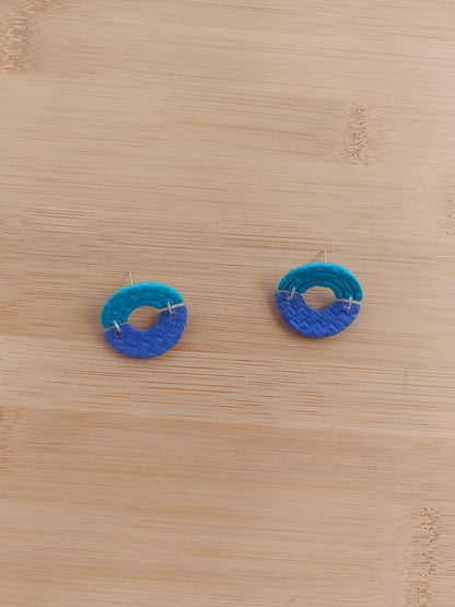 Boucles d'oreilles " lilou " bleu clair et foncé