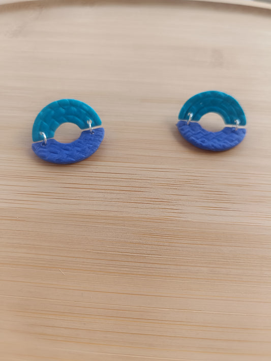 Boucles d'oreilles " lilou " bleu clair et foncé
