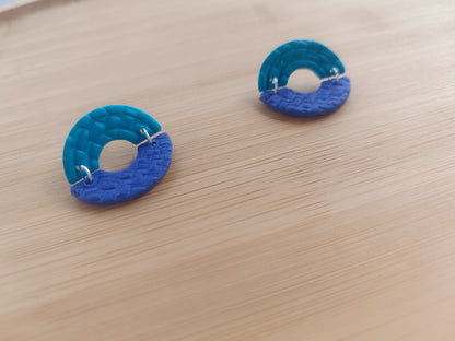 Boucles d'oreilles " lilou " bleu clair et foncé