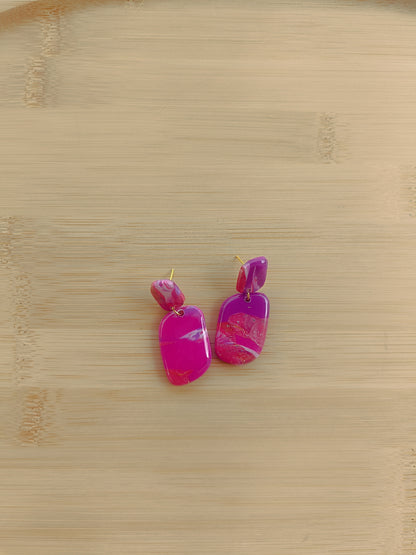 Boucles d'oreilles " nora " violette, blanche et rose