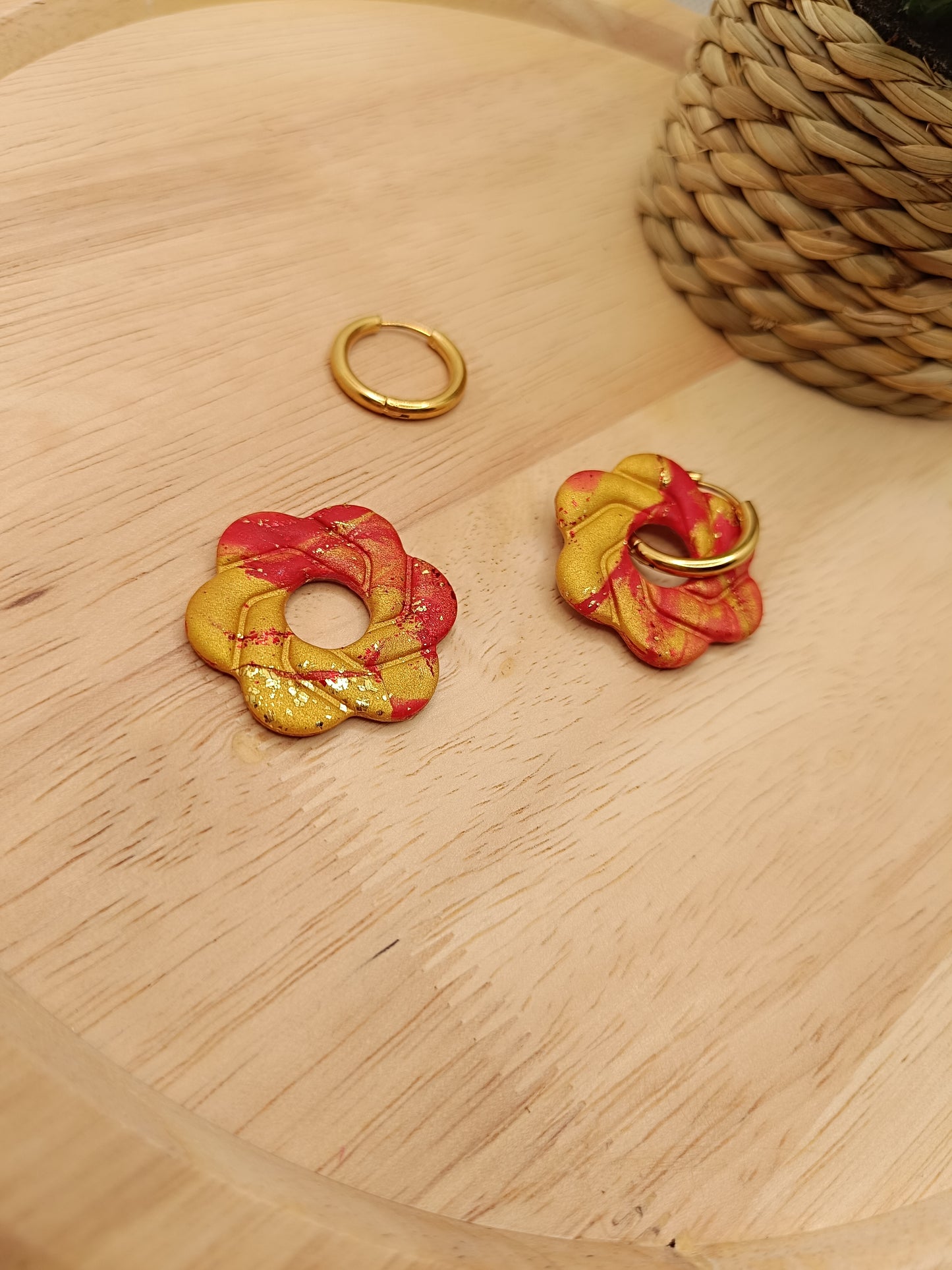 Pampille " Enola "  marbré rouge et doré