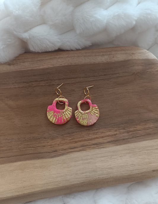 boucles d'oreille " jasmine " fuschia doré