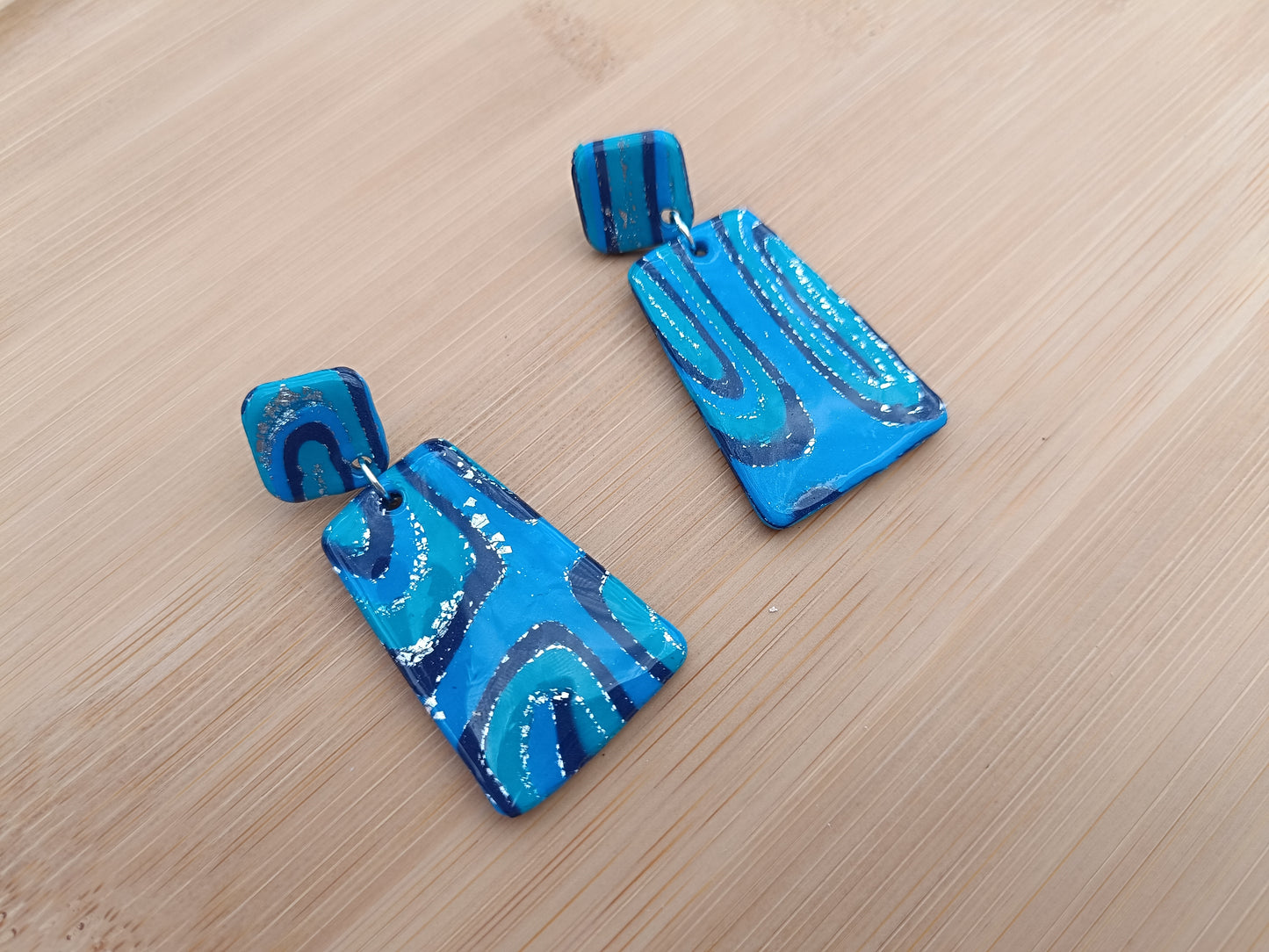 Boucles d'oreilles " zelie " bleu lumineux