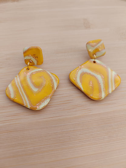 Boucles d'oreilles " alya " trio de jaune