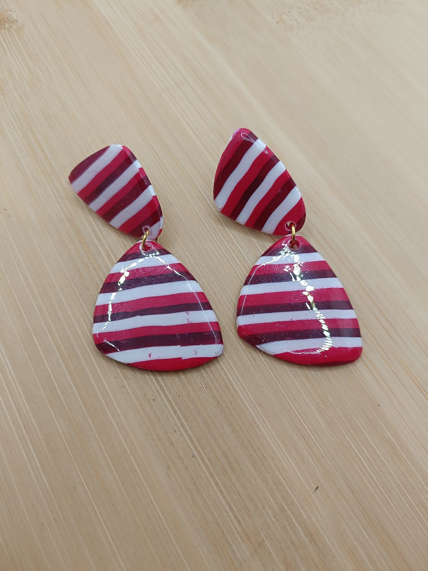 Boucles d'oreilles " Eléonore " rayé bordeaux/rouge et blanche
