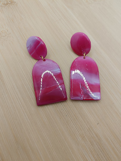Boucles d'oreilles " Alba " rouge/bordeaux/blanche marbré