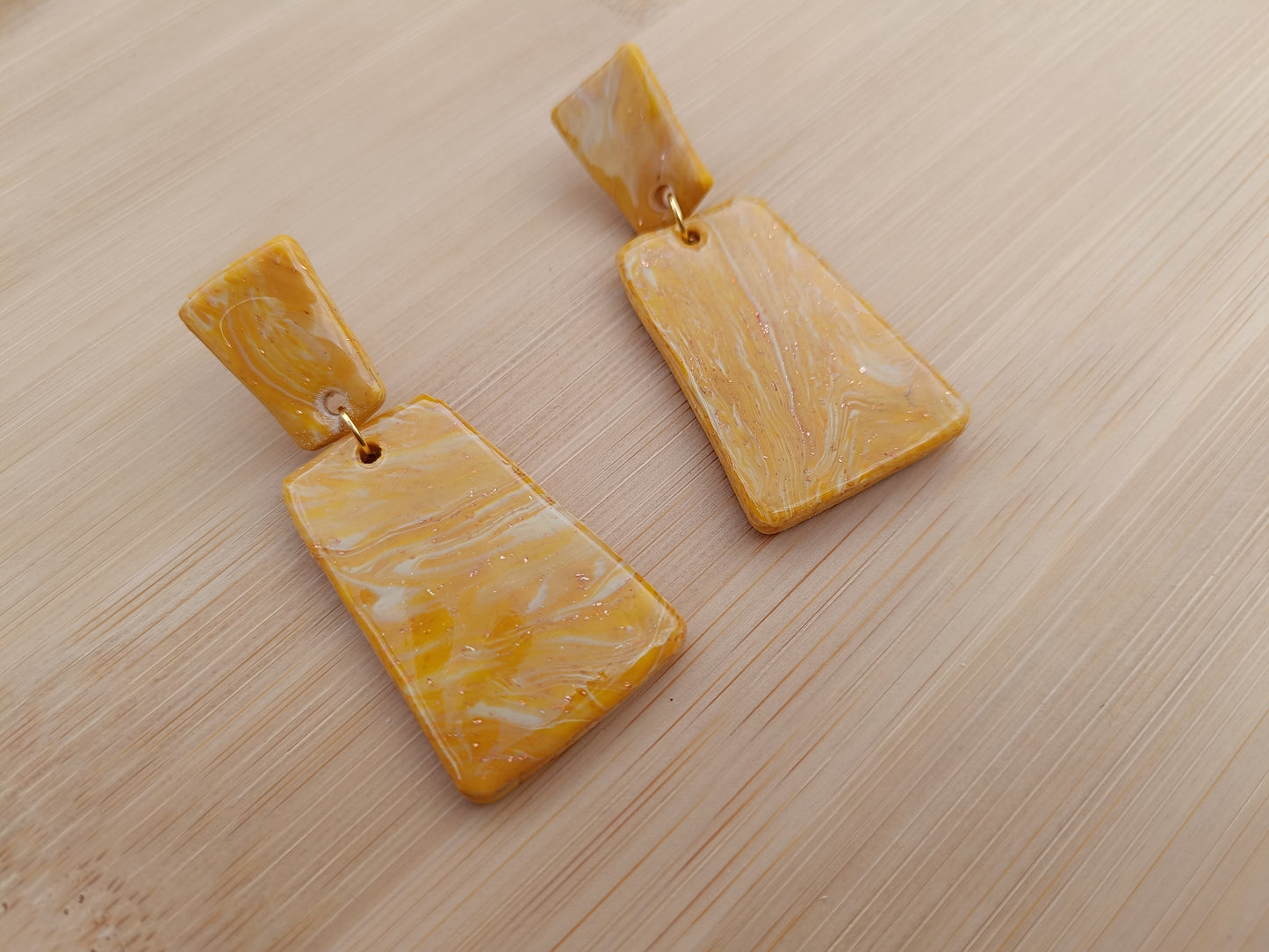 Boucles d'oreilles " zelie " jaune doré