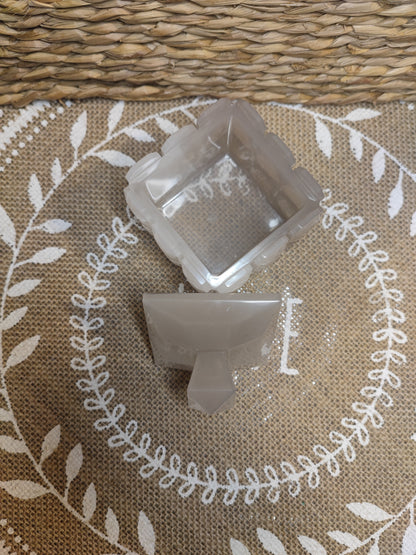 boite à bijoux diamant blanche et grise