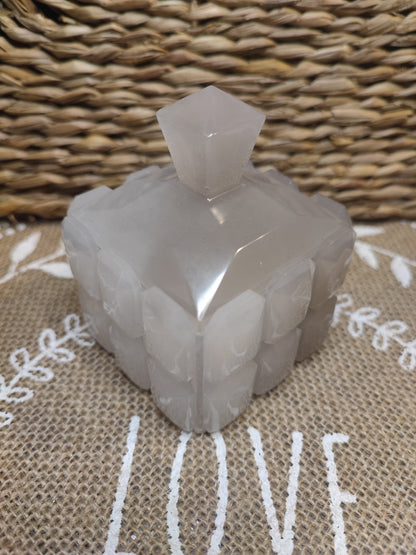 boite à bijoux diamant blanche et grise