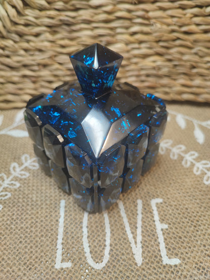 boite à bijoux diamant avec feuille bleu et noir résine epoxy
