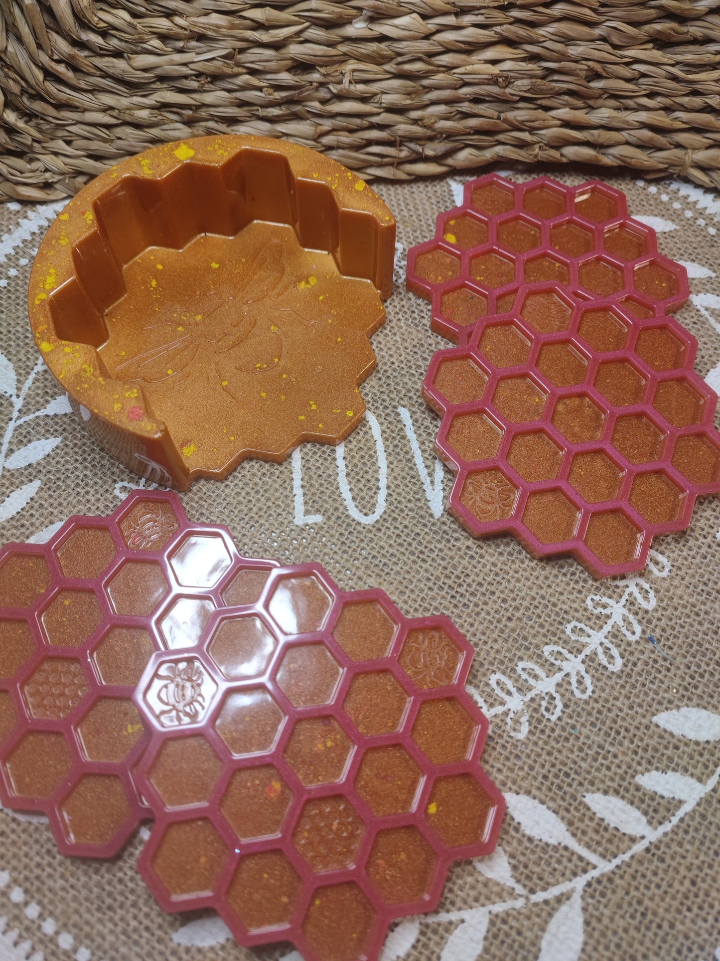 dessous de verre abeille rouge orangé résine epoxy