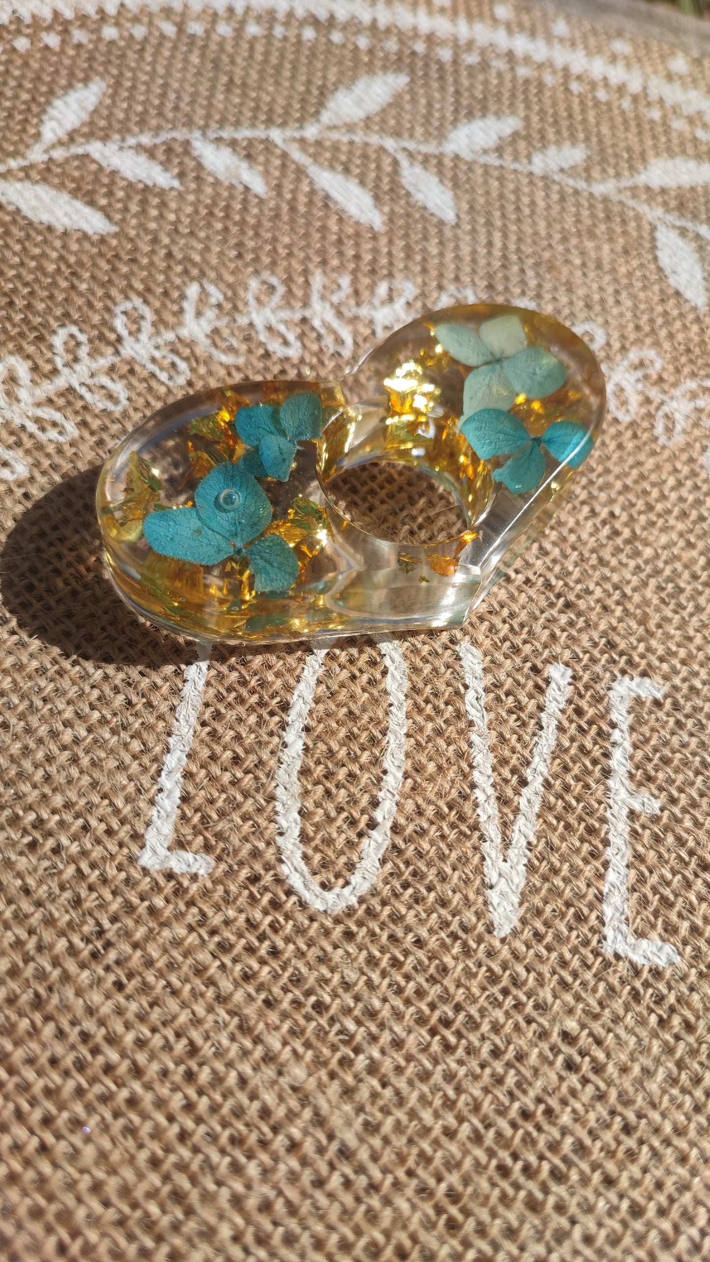 bague de lecture résine fleur et feuille d'or