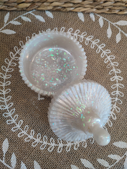boite à bijoux pion blanche holographique résine epoxy