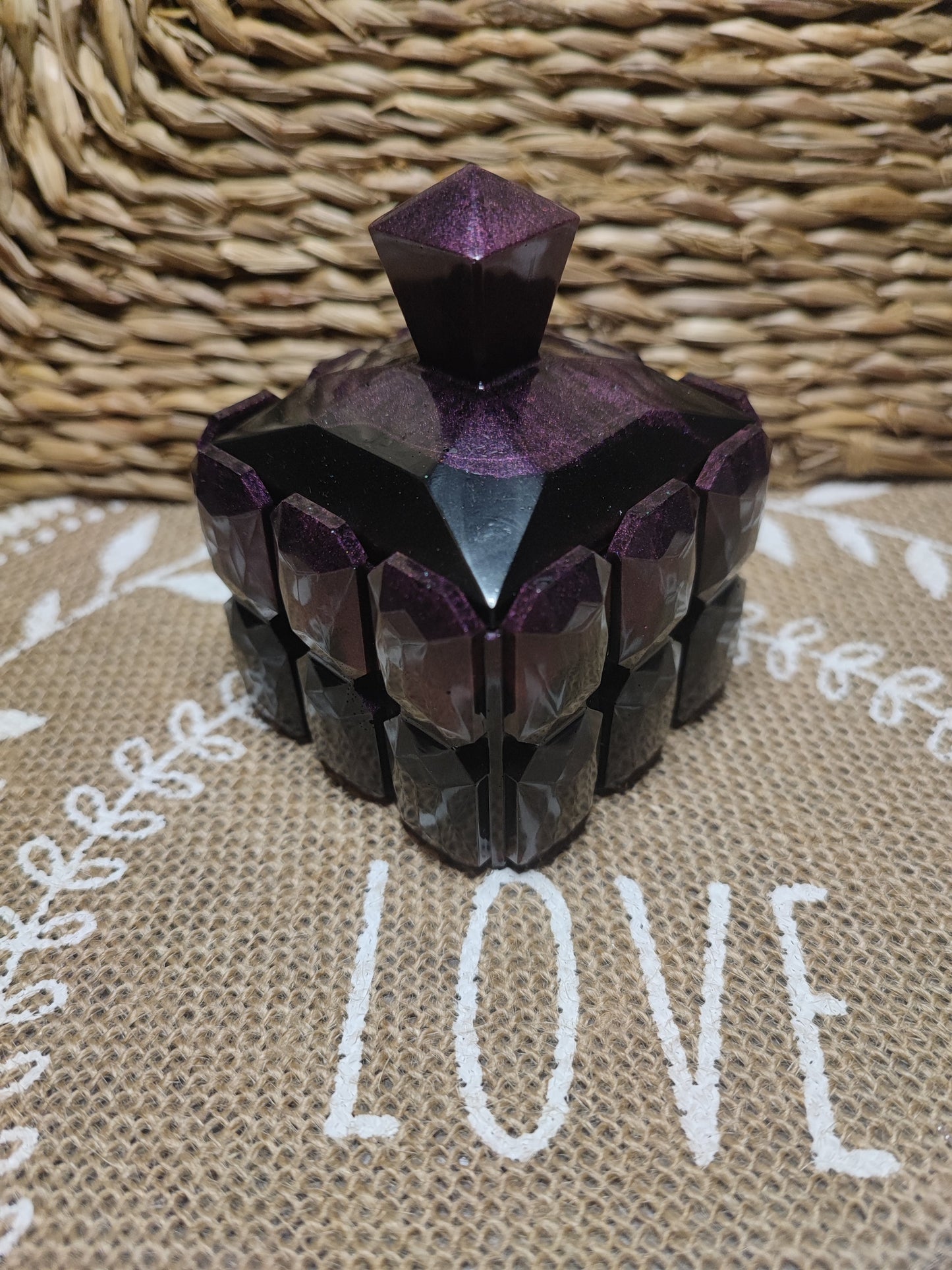 boite à bijoux diamant noire et violette résine epoxy