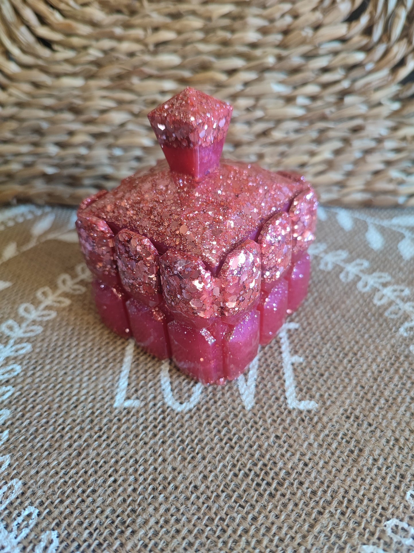 boite à bijoux diamant rose foncé  pailleté résine epoxy