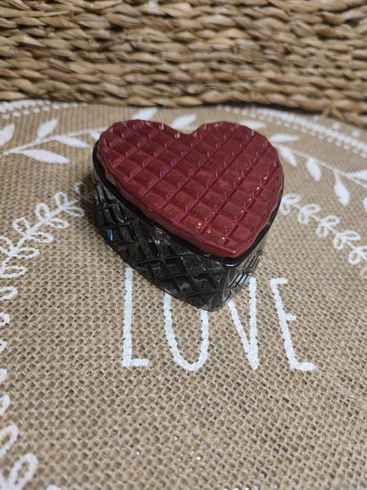 boite à bijoux coeur mauve pailleté avec feuille noir résine epoxy