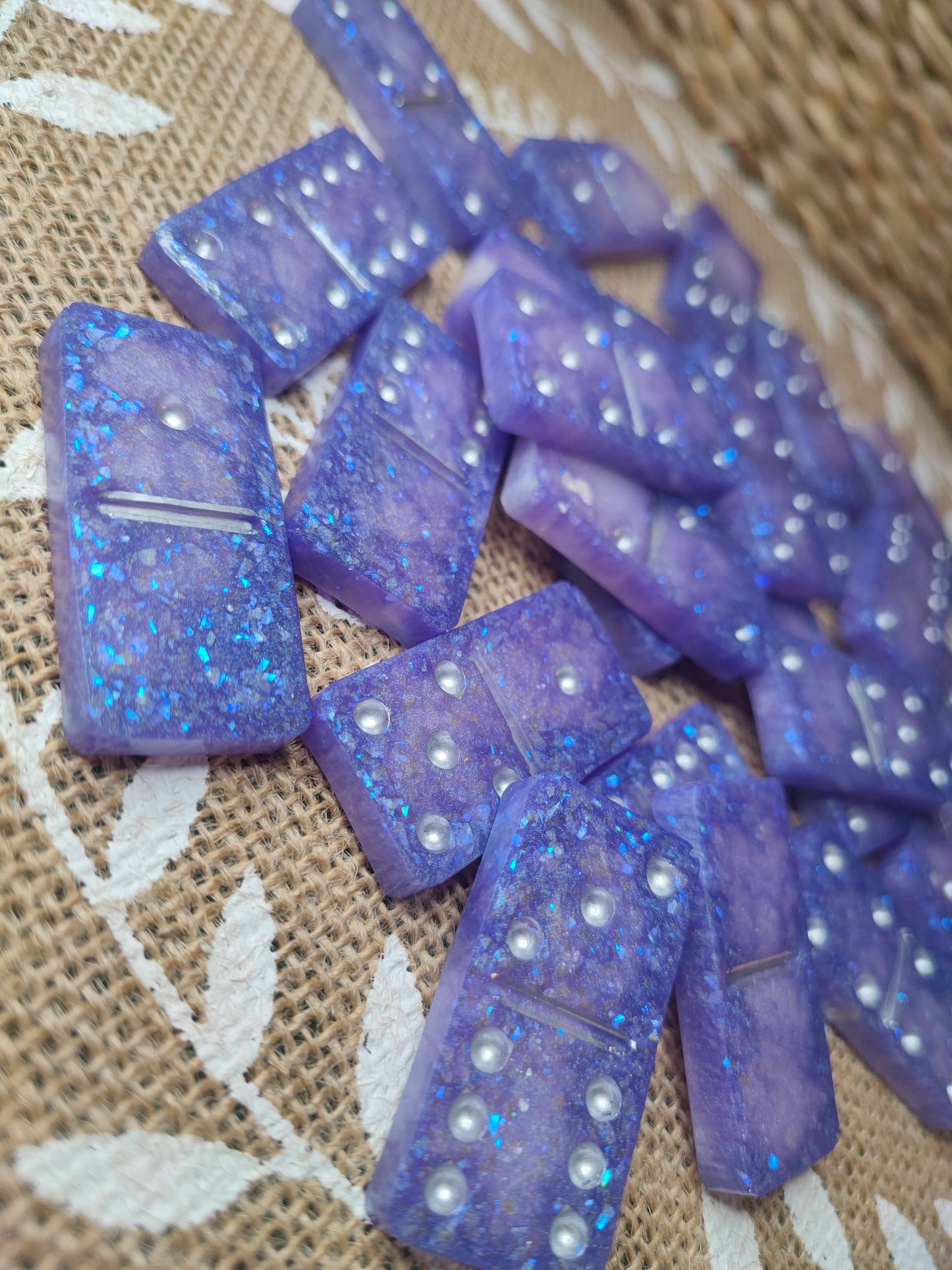 domino violet bleuté holographique résine epoxy