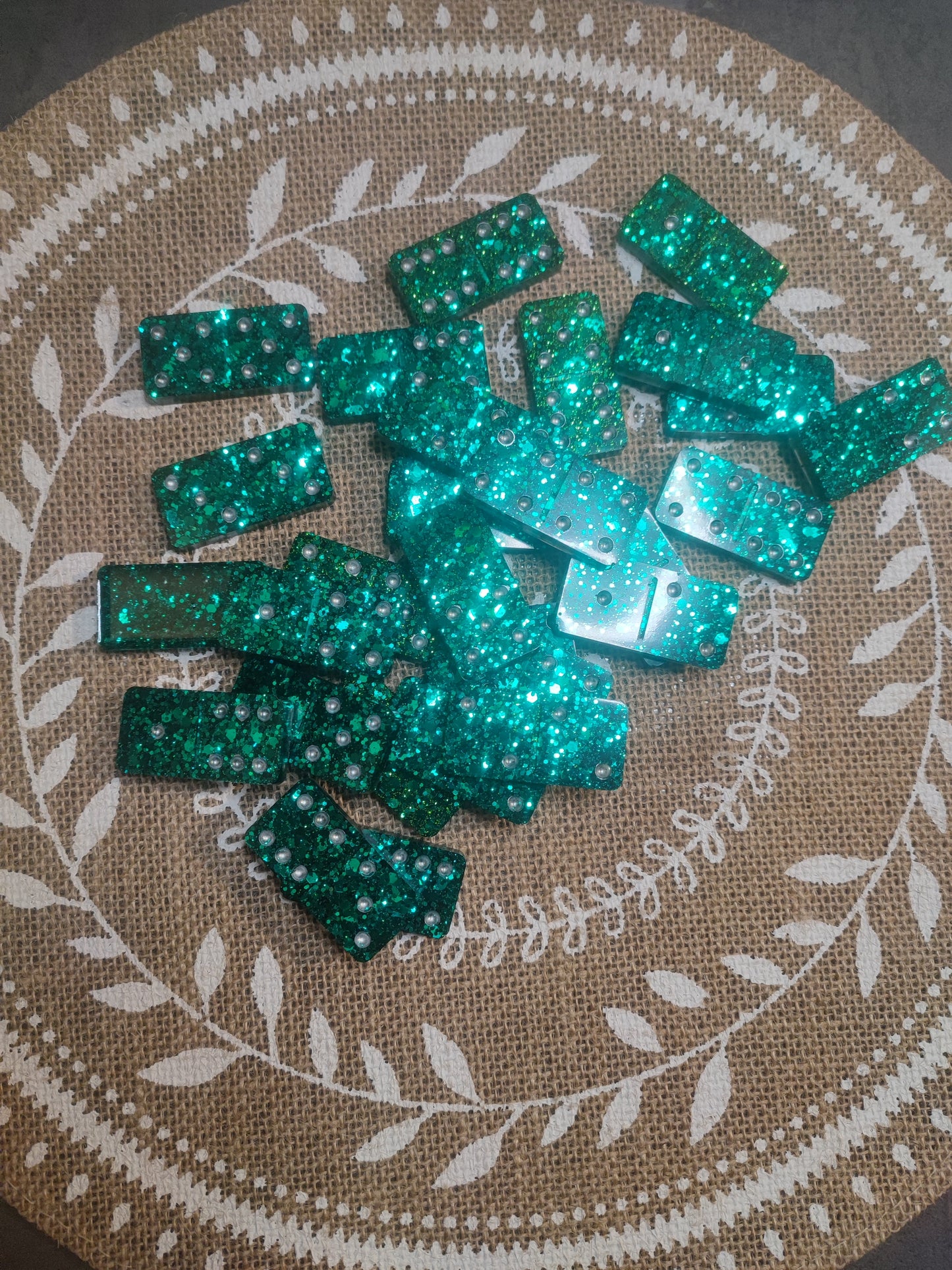 domino green glitter résine epoxy