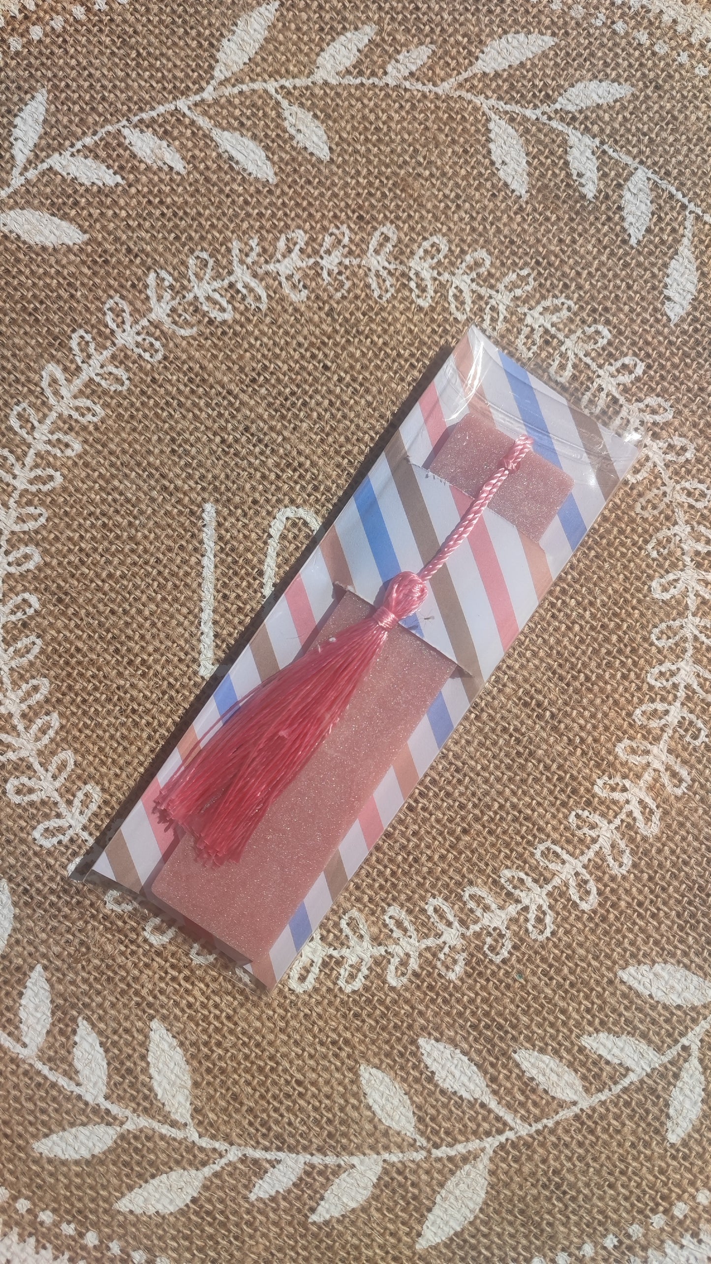 marque pages rose cerisier résine epoxy