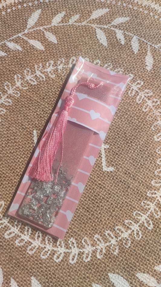 marque pages rose cerisier avec feuille argenté résine epoxy